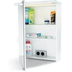 Шкаф за баня с огледало и LED осветление